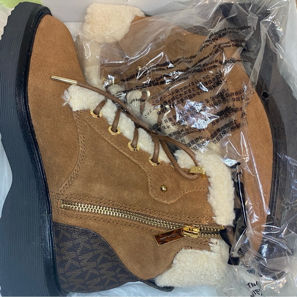 NIB MICHAEL KORS TRUDY FUR & SUEDE BOOTS IN LUGG MULTI - SIZE 7M - Picture 3 of 15